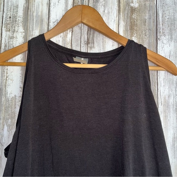 Calia Black Cropped Tank - Picture 3 of 4